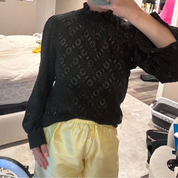 Sezane Black Lace Shona Top - Picture 11 of 11